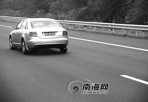 奥迪A6轿车违法96次被海南交警暂扣