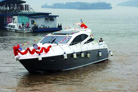 富翁400万买游艇只能外靠深圳 “艇”进重庆难