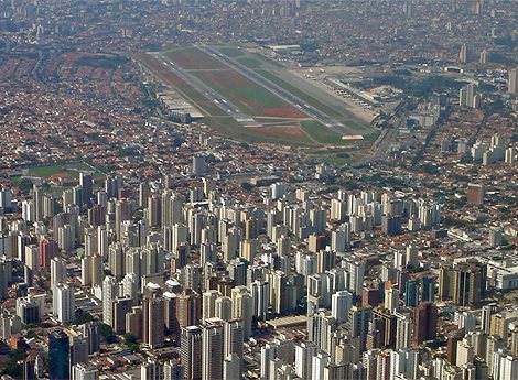 巴西圣保罗孔戈尼亚斯机场 巴西圣保罗孔戈尼亚斯机场