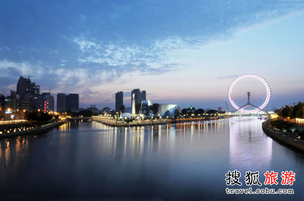 动车带你去美丽的海滨旅游城市