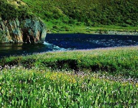 入夏也可泡温泉 国内“暖身”自驾线路